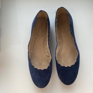 navy blue kelly and katie flats size 8.5